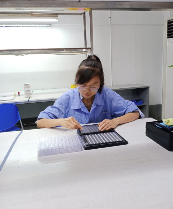 勤懇敬業(yè)、甘于奉獻---記晨信公司制造一部非標(biāo)班班長汪玲同志